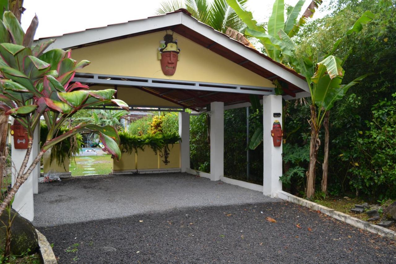 Casa Sophia 3 Listings Apartment 1 Or Apartment 2 Separately Or Apt 1 And 2 Together All With Fo Internet Guápiles Exteriör bild