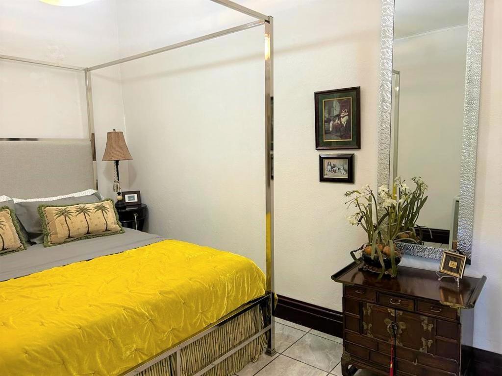 Casa Sophia 3 Listings Apartment 1 Or Apartment 2 Separately Or Apt 1 And 2 Together All With Fo Internet Guápiles Exteriör bild