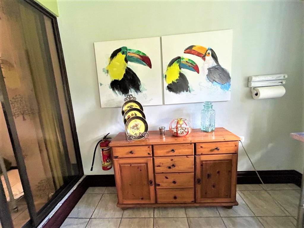 Casa Sophia 3 Listings Apartment 1 Or Apartment 2 Separately Or Apt 1 And 2 Together All With Fo Internet Guápiles Exteriör bild